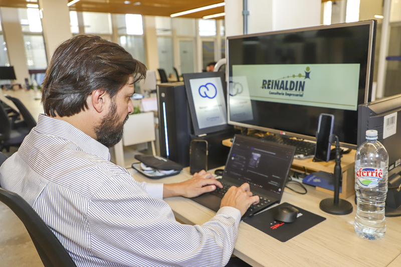 Curso online gratuito ensina como montar uma loja virtual e melhorar vendas