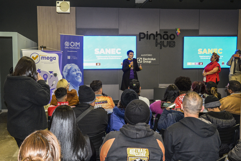 Migrantes terão capacitação gratuita sobre pequenos negócios com apoio de tradução em cinco idiomas